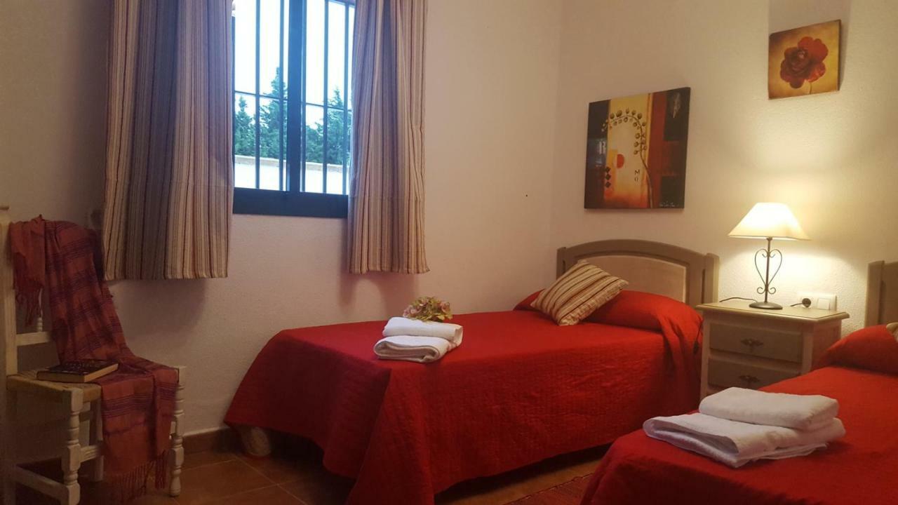 Chalet Las Adelfas Chaparrillo Conil De La Frontera Luaran gambar